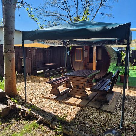 Mini Hotel Uebernachten Im Gurkenfass Lübbenau Екстериор снимка